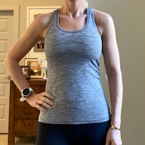 Lululemon Swiftly Tank Sz 6